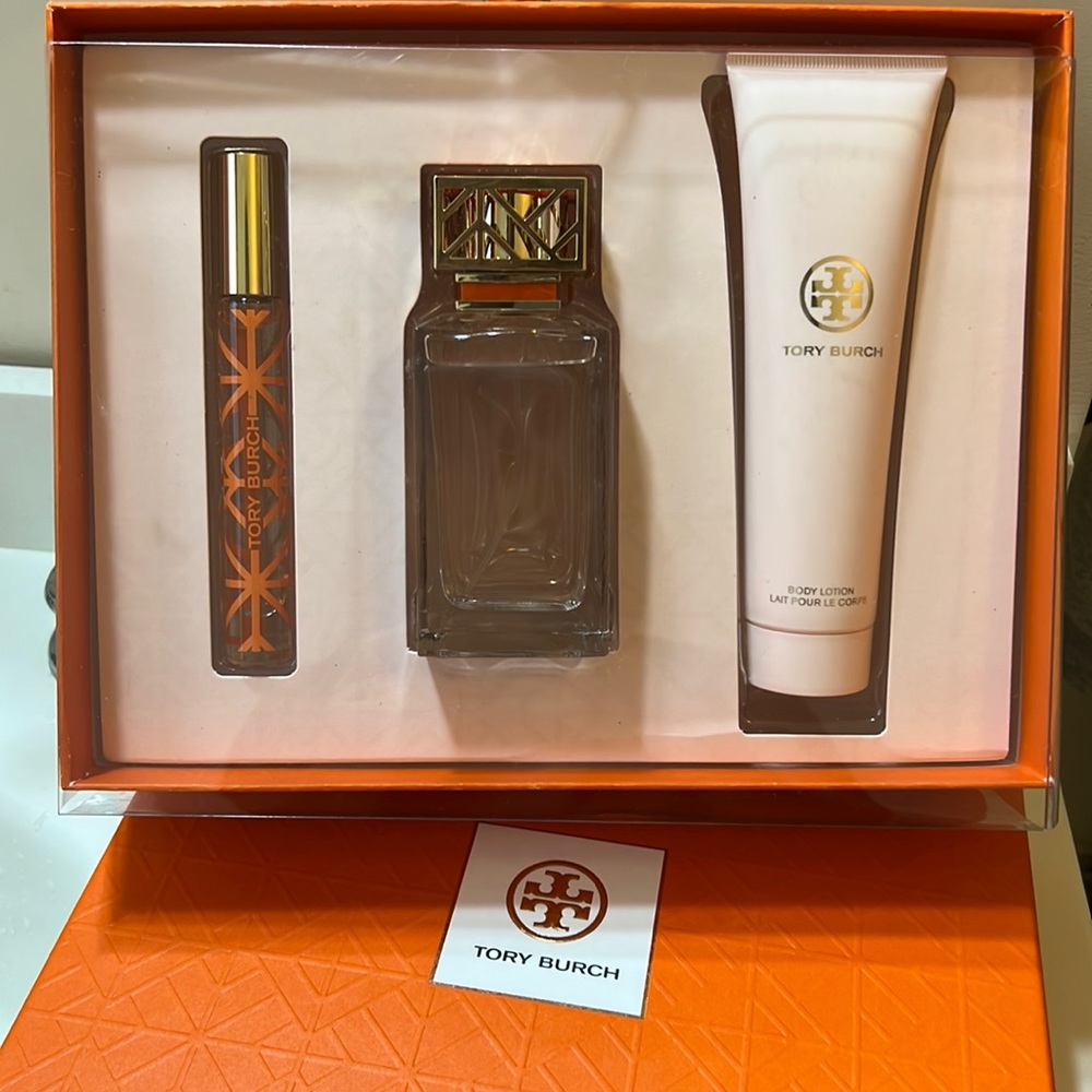 Tory Burch Perfume Set